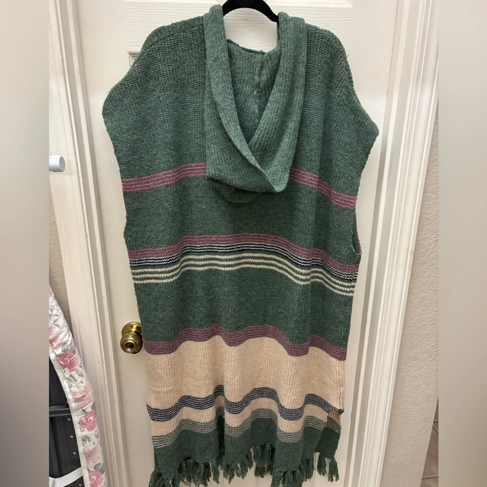 Easel Green and Cream Striped Cardigan